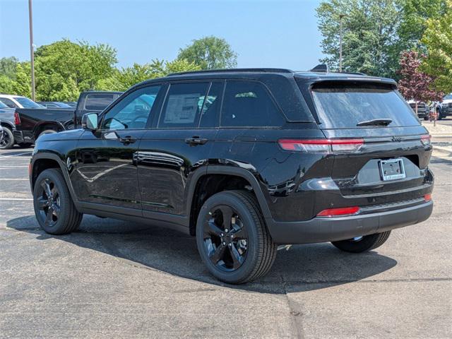 new 2025 Jeep Grand Cherokee car, priced at $44,910