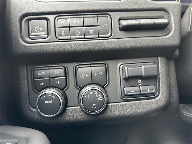 used 2022 Chevrolet Tahoe car, priced at $59,877