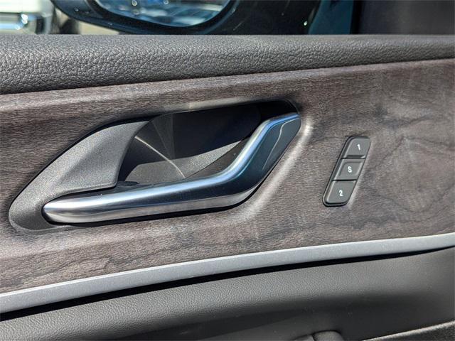 new 2025 Jeep Grand Cherokee car, priced at $47,085