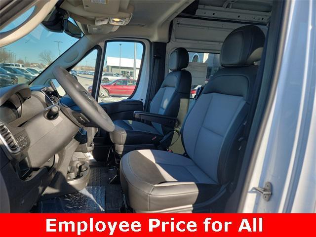 new 2024 Ram ProMaster 3500 car, priced at $53,137