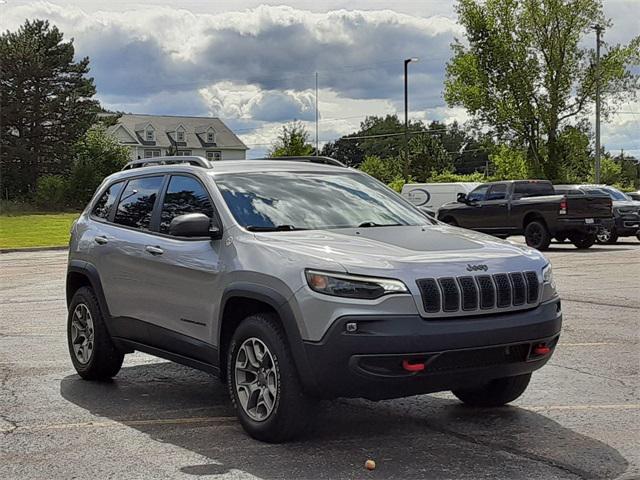 used 2020 Jeep Cherokee car, priced at $22,418