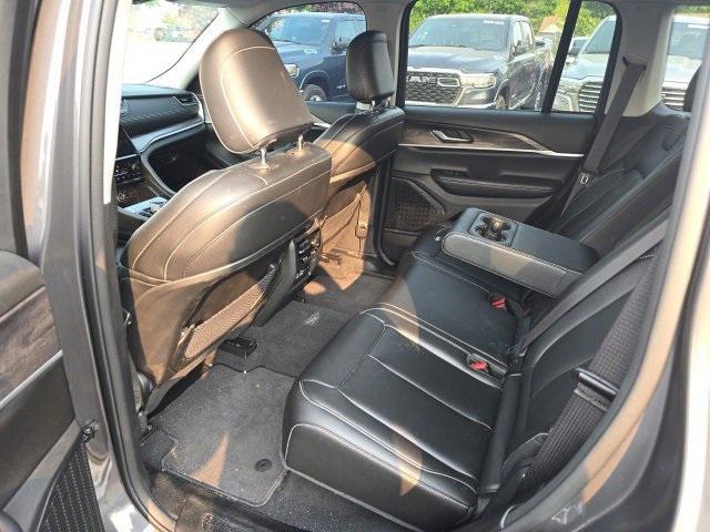 used 2024 Jeep Grand Cherokee car, priced at $39,432