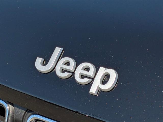 new 2025 Jeep Grand Cherokee L car, priced at $40,537