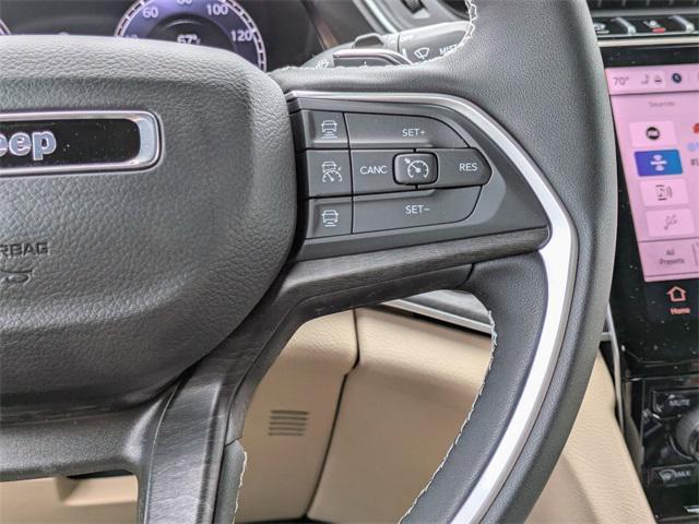 new 2025 Jeep Grand Cherokee car, priced at $44,246