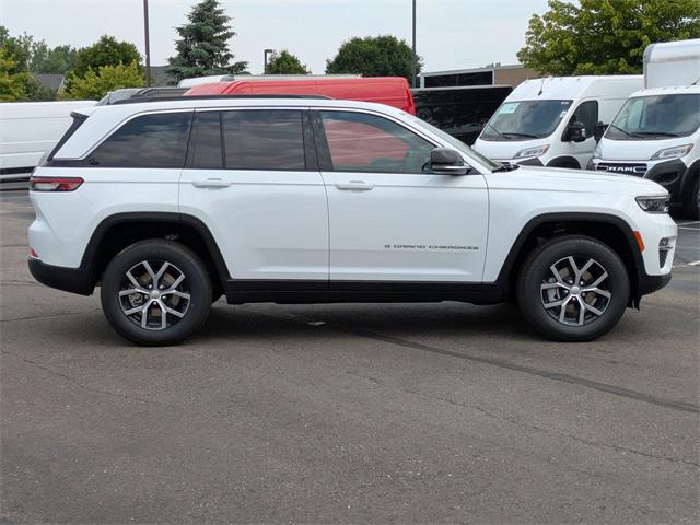 new 2025 Jeep Grand Cherokee car, priced at $44,246
