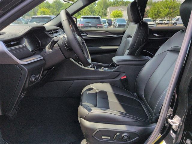 new 2025 Jeep Grand Cherokee L car, priced at $50,551