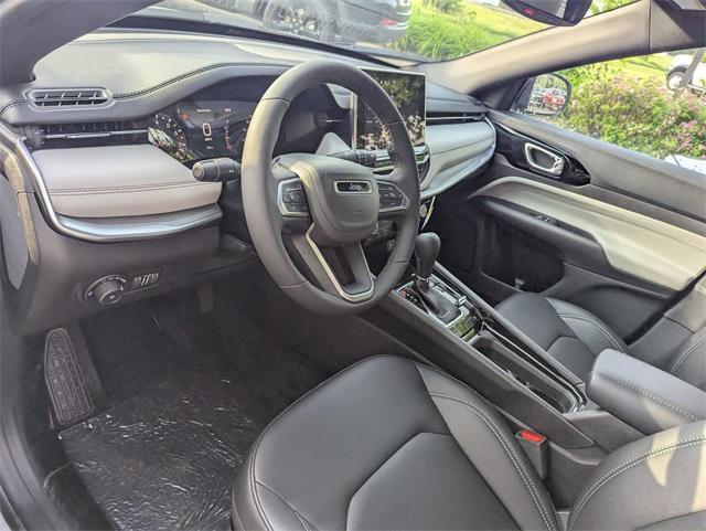 new 2025 Jeep Compass car, priced at $31,105