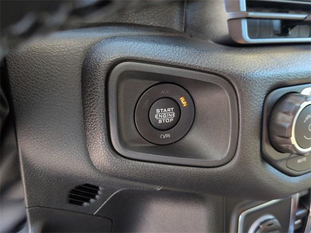 new 2025 Jeep Gladiator car, priced at $47,253