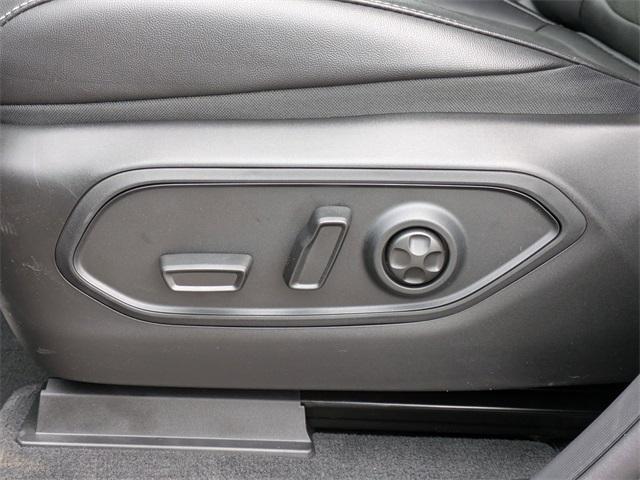 new 2025 Jeep Grand Cherokee car, priced at $42,910