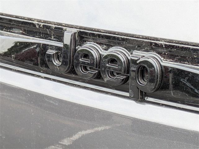 new 2025 Jeep Grand Cherokee car, priced at $42,910