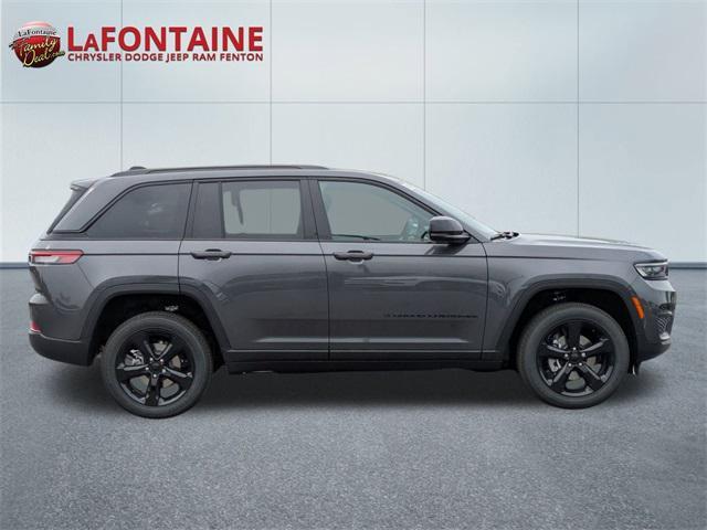 new 2025 Jeep Grand Cherokee car, priced at $42,910