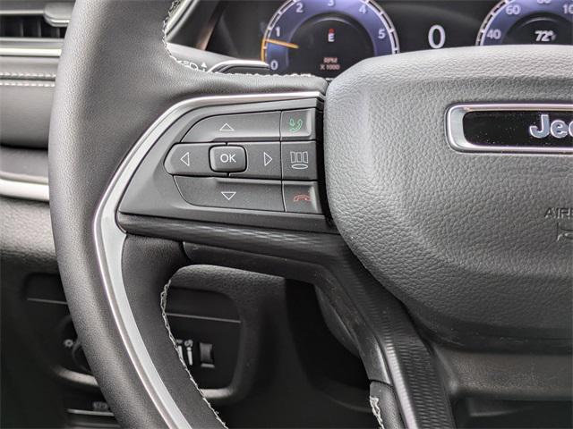new 2025 Jeep Grand Cherokee car, priced at $42,910