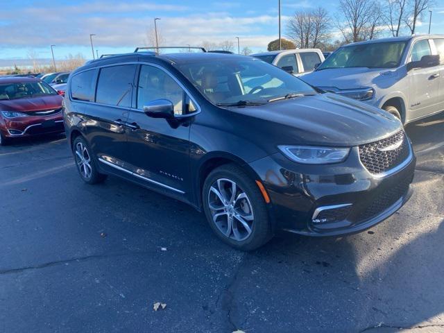 used 2021 Chrysler Pacifica car, priced at $35,925