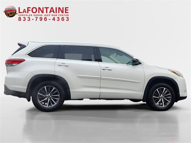 used 2018 Toyota Highlander car, priced at $21,436