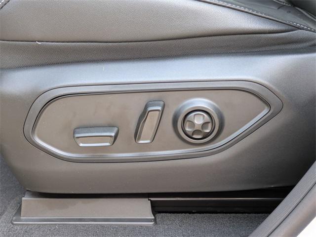 new 2025 Jeep Grand Cherokee car, priced at $42,910