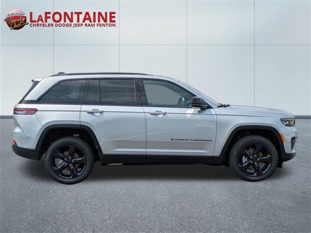 new 2025 Jeep Grand Cherokee car, priced at $42,910