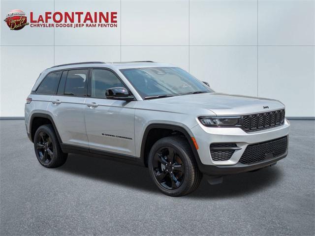 new 2025 Jeep Grand Cherokee car, priced at $42,910