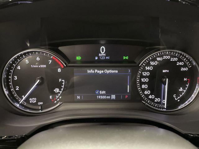 used 2021 Cadillac XT5 car, priced at $31,500