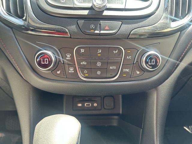 used 2022 Chevrolet Equinox car, priced at $25,485