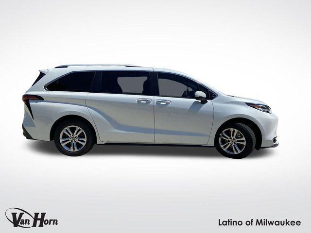 used 2022 Toyota Sienna car, priced at $47,293