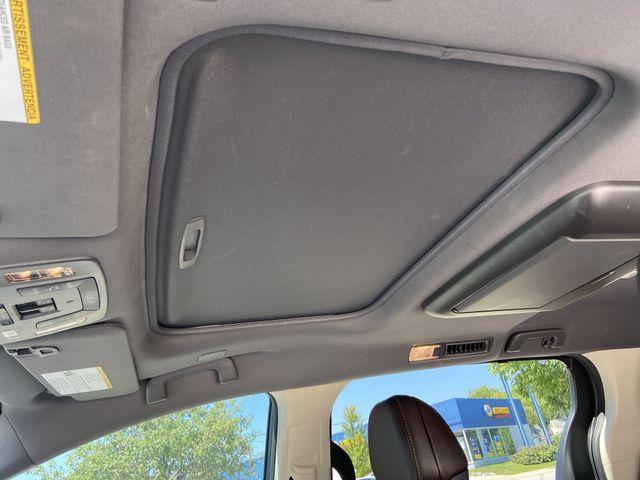 used 2022 Toyota Sienna car, priced at $47,293