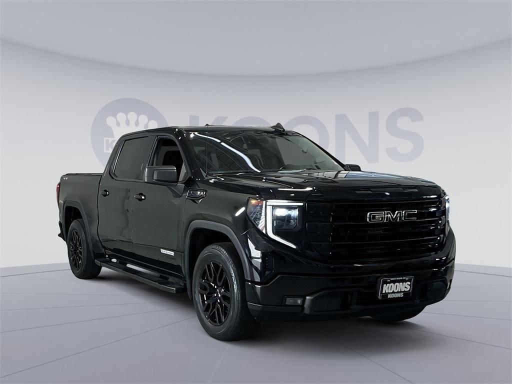 used 2022 GMC Sierra 1500 car, priced at $38,000