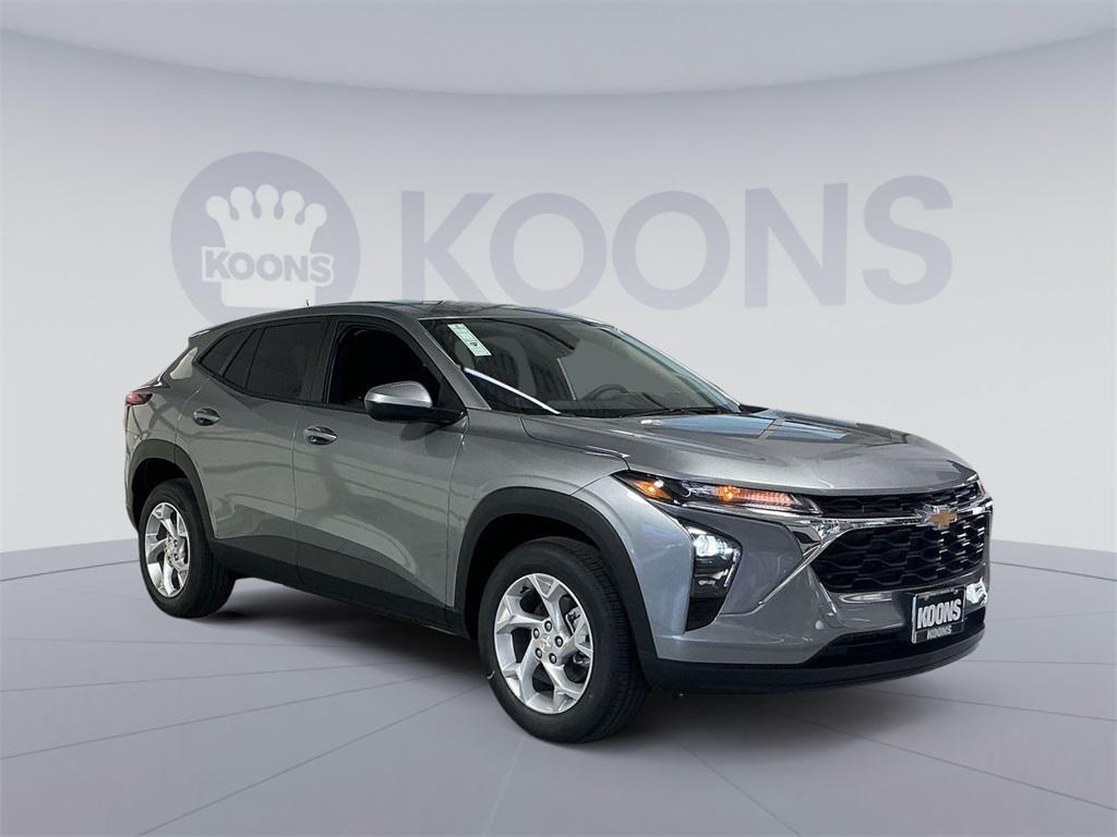 new 2026 Chevrolet Trax car, priced at $22,255