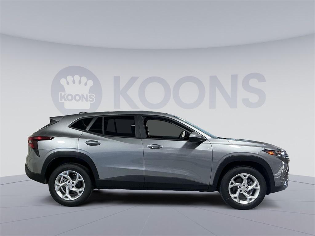 new 2026 Chevrolet Trax car, priced at $22,255