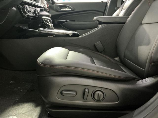 new 2025 Chevrolet Trax car, priced at $25,884