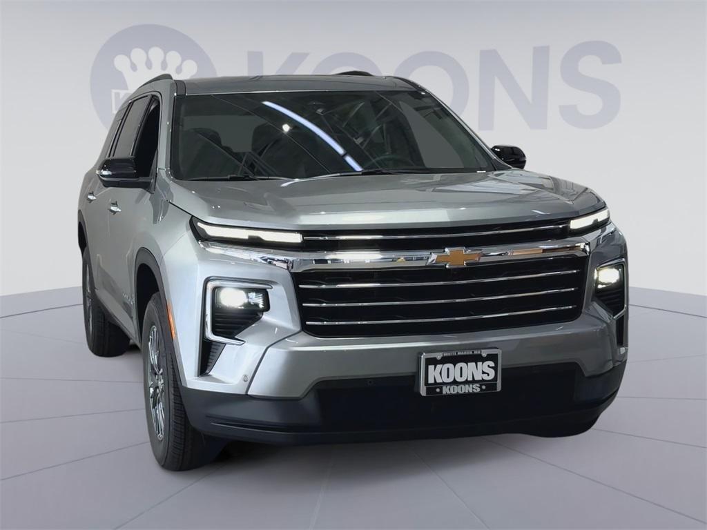 new 2026 Chevrolet Traverse car, priced at $42,579