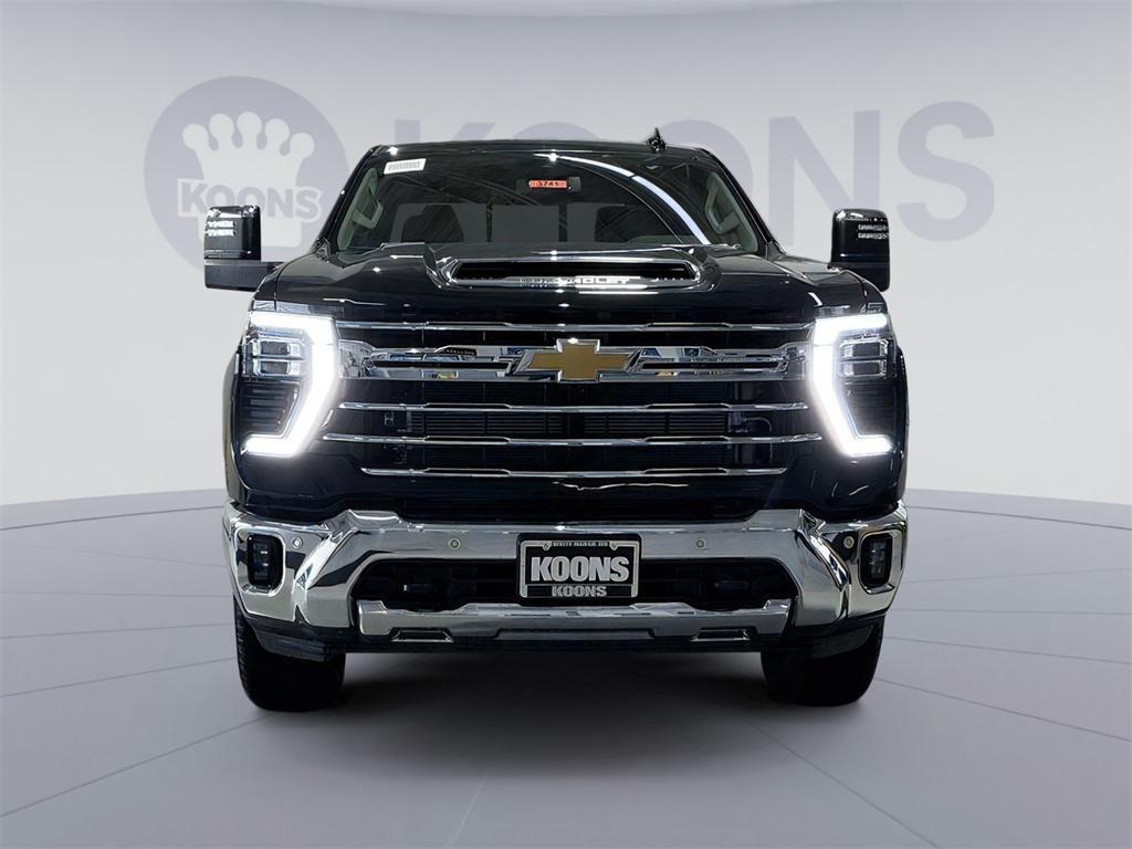 new 2025 Chevrolet Silverado 2500 car, priced at $70,500