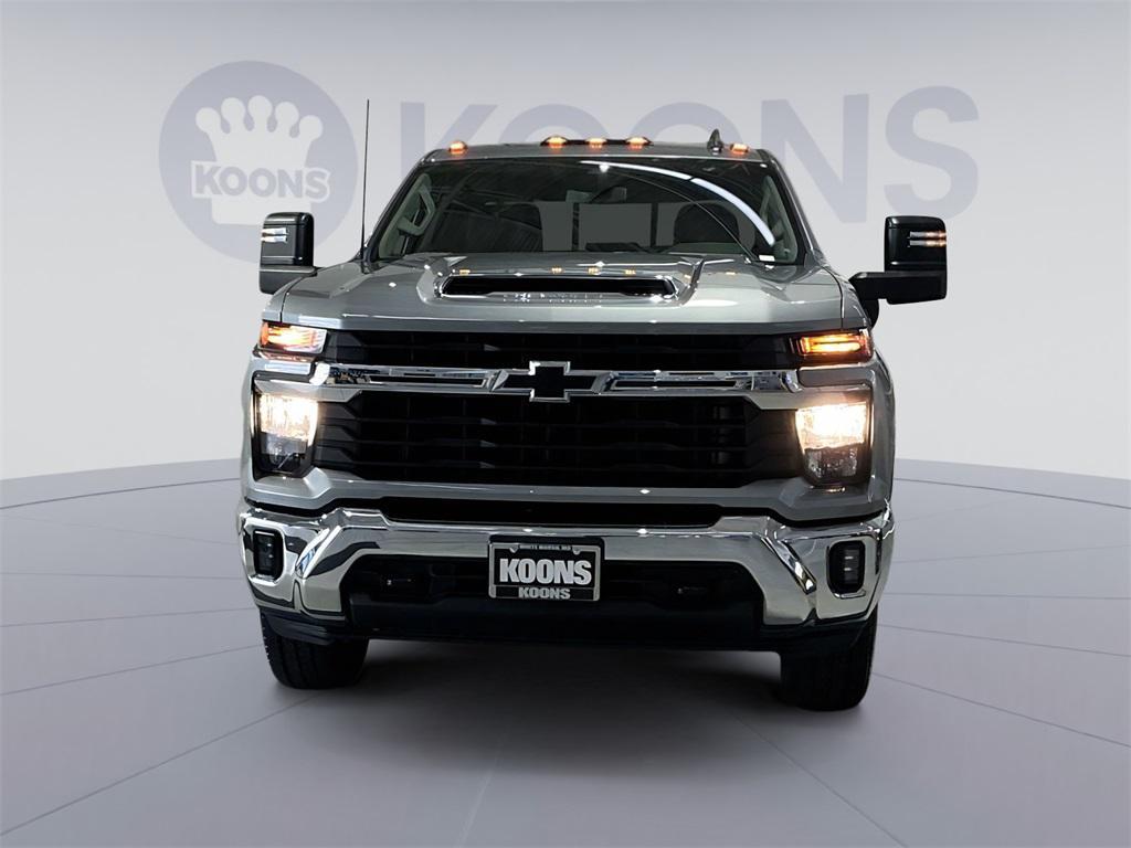 used 2024 Chevrolet Silverado 2500 car, priced at $52,000