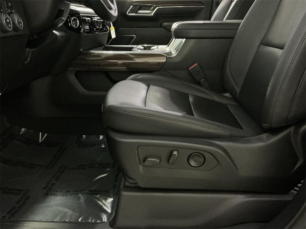 used 2024 Chevrolet Silverado 2500 car, priced at $52,000