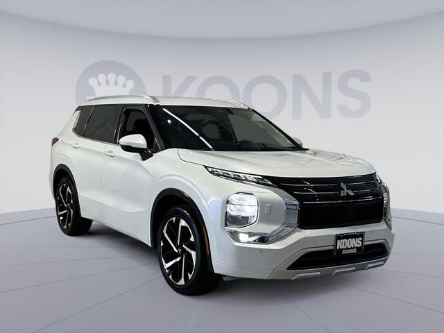 used 2022 Mitsubishi Outlander car, priced at $26,500
