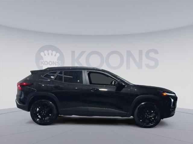 new 2025 Chevrolet Trax car, priced at $25,694