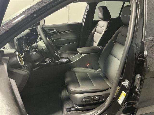 new 2025 Chevrolet Trax car, priced at $25,694