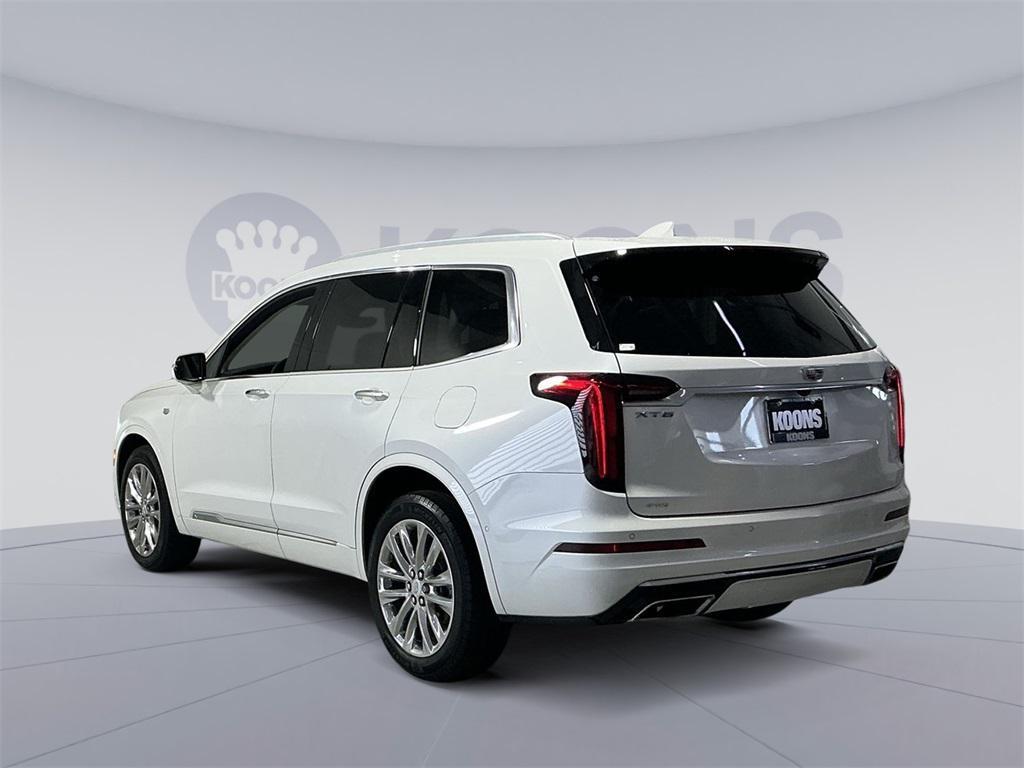 used 2022 Cadillac XT6 car, priced at $35,500