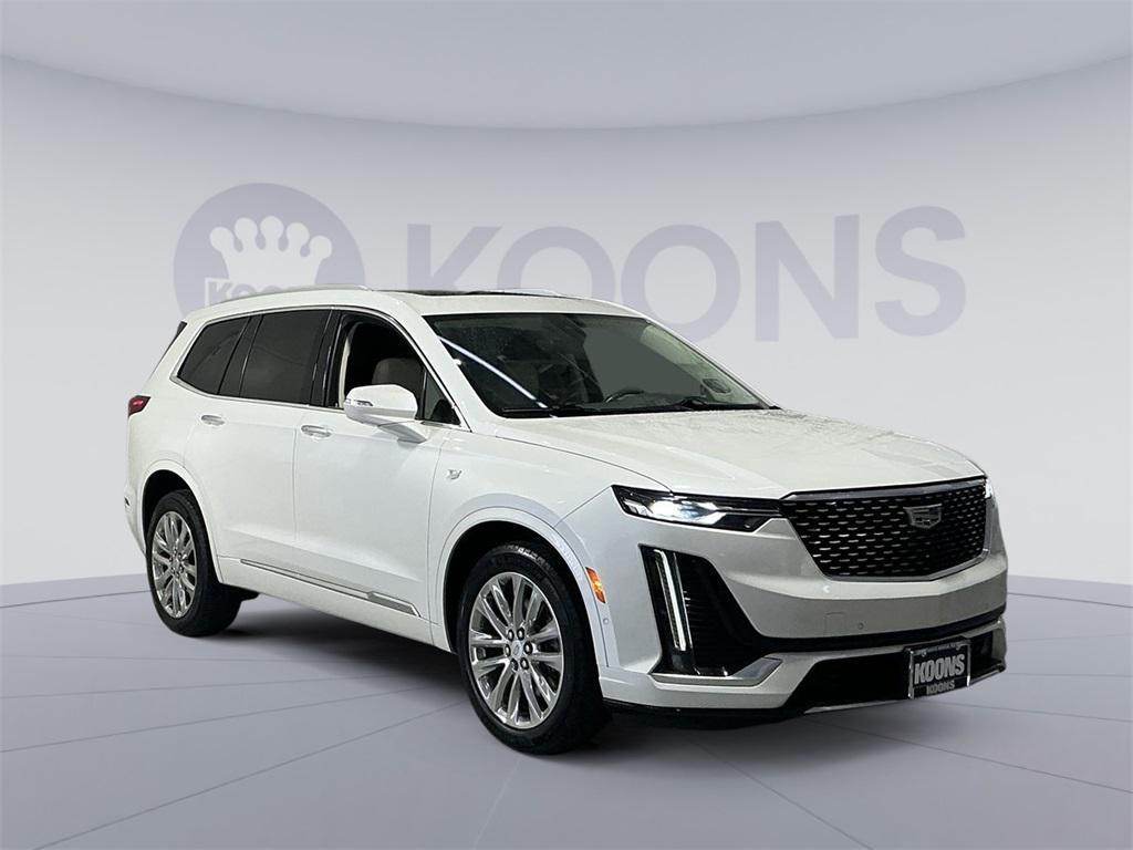 used 2022 Cadillac XT6 car, priced at $35,500