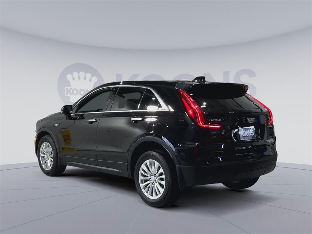 used 2024 Cadillac XT4 car, priced at $32,000