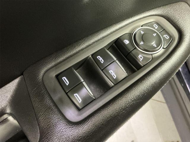 used 2022 Cadillac XT5 car, priced at $29,500