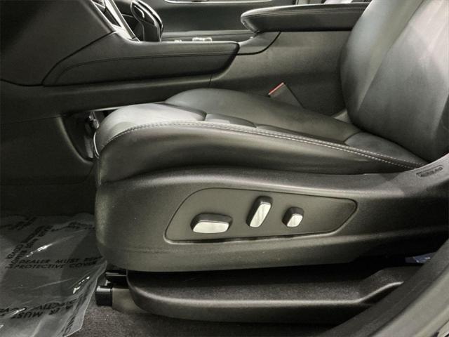 used 2022 Cadillac XT5 car, priced at $29,500