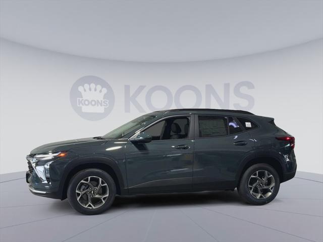new 2025 Chevrolet Trax car, priced at $23,985