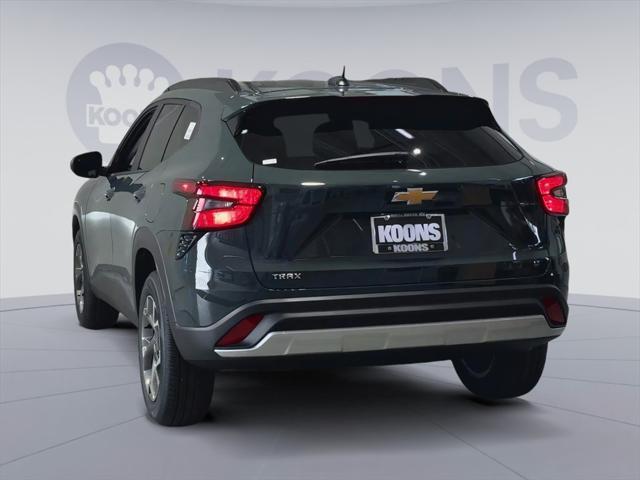 new 2025 Chevrolet Trax car, priced at $23,985