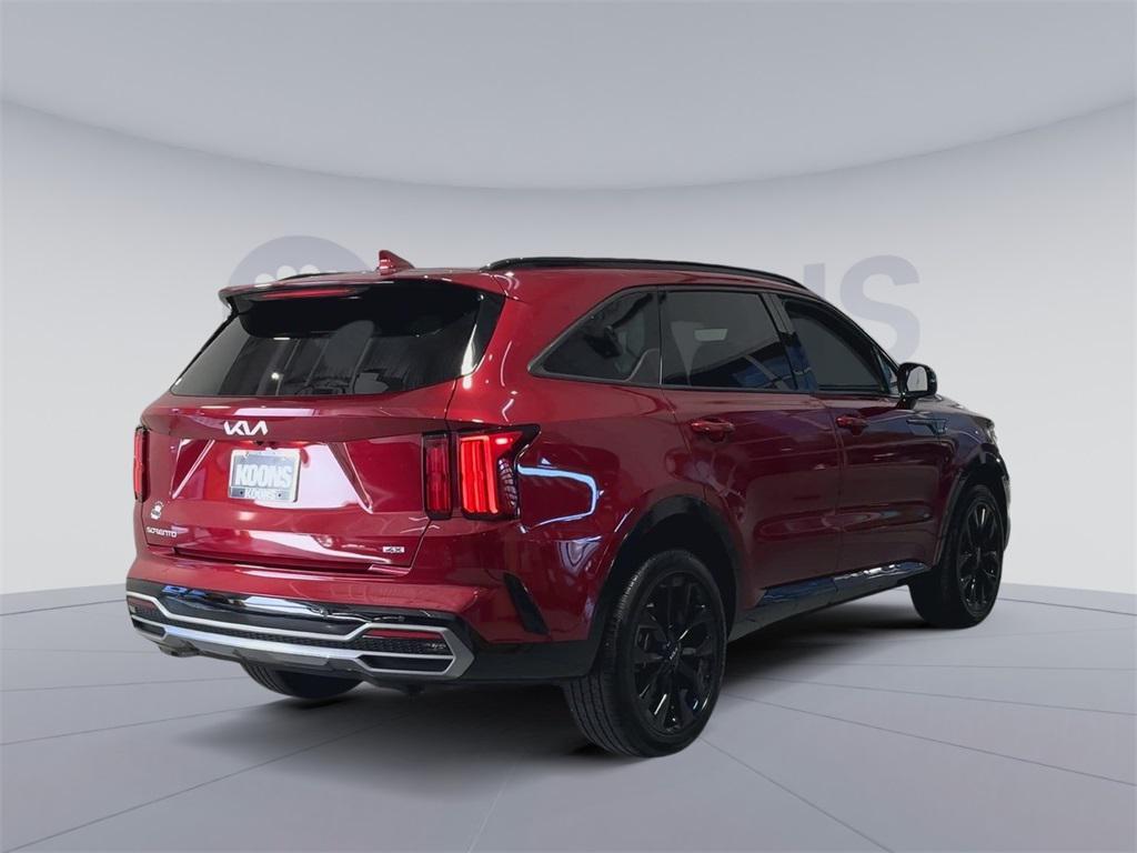 used 2023 Kia Sorento car, priced at $32,000