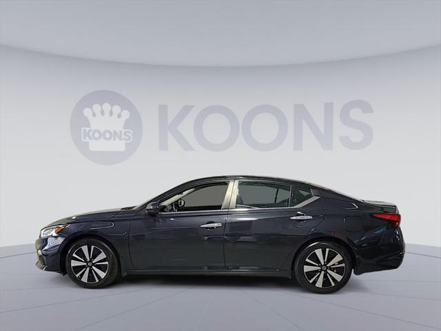 used 2022 Nissan Altima car, priced at $18,500