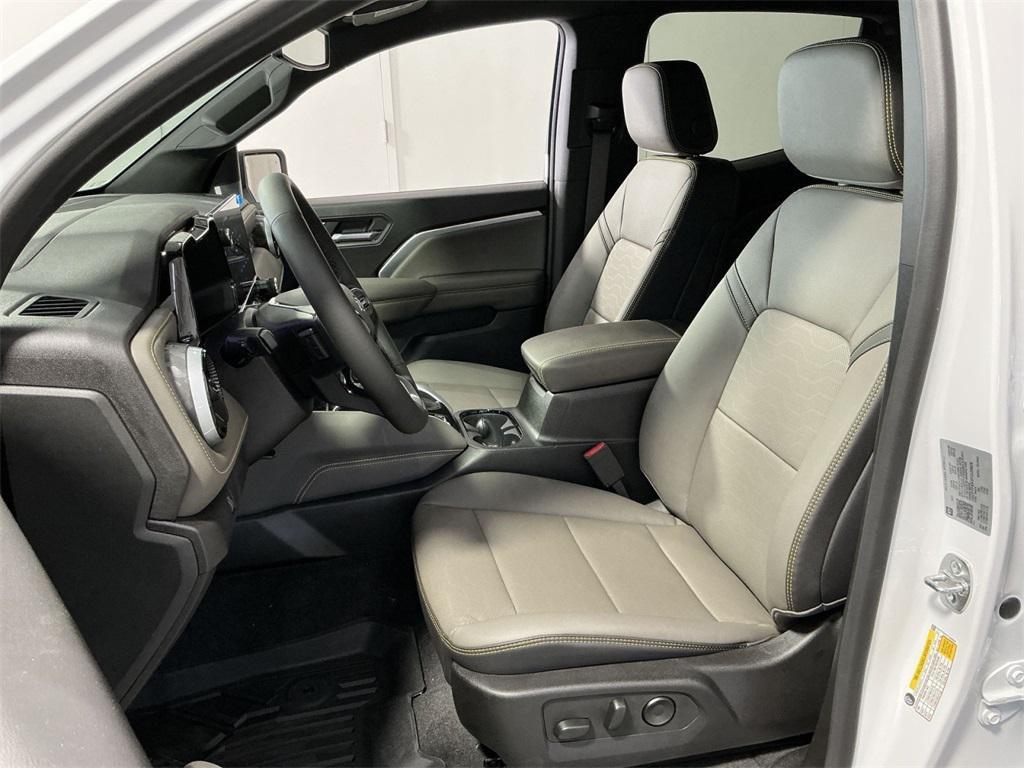 new 2026 Chevrolet Colorado car, priced at $50,184