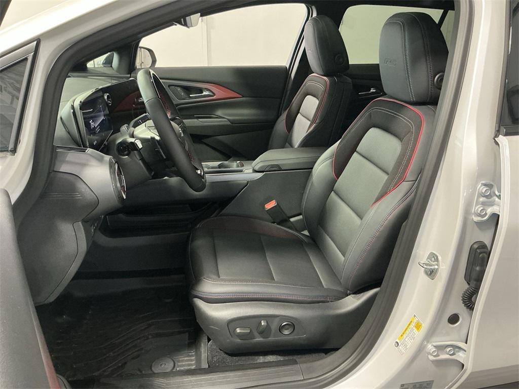 new 2025 Chevrolet Equinox EV car, priced at $49,500