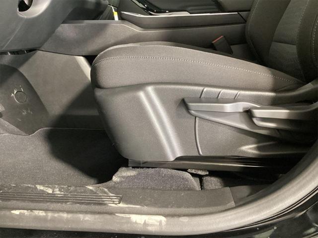 new 2025 Chevrolet Equinox car, priced at $26,789