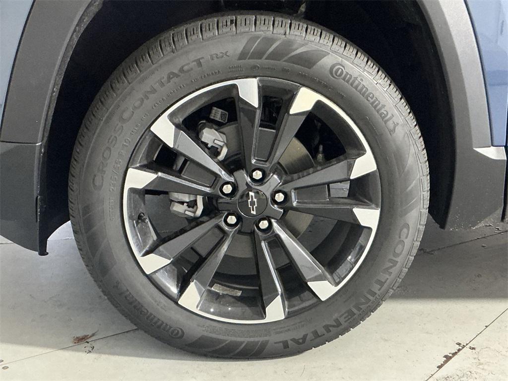 new 2026 Chevrolet Equinox car, priced at $31,720