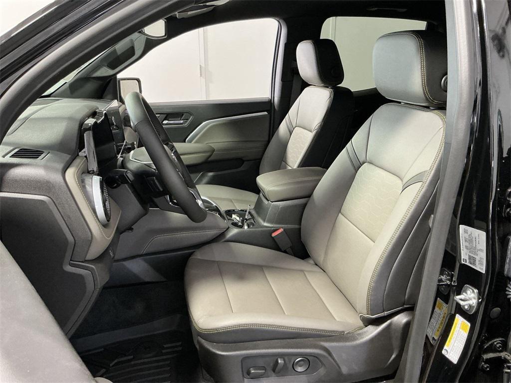 new 2026 Chevrolet Colorado car, priced at $50,184